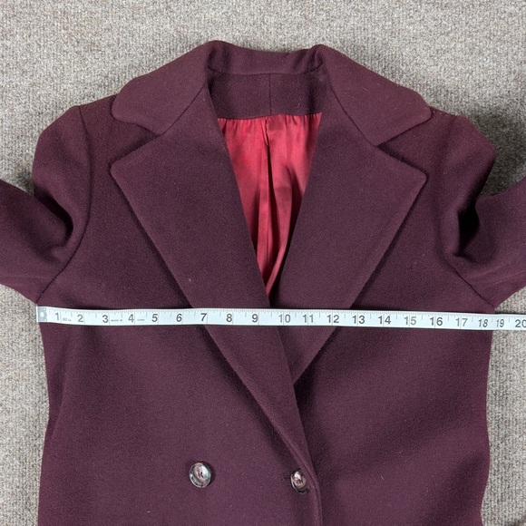 Vintage Burgundy Red Wool Long Double Breasted Tailored Overcoat Women’s 6 USA - Picture 16 of 16